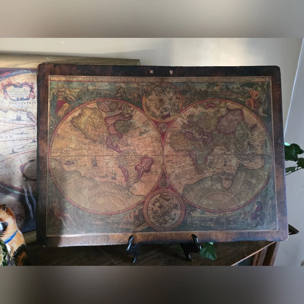 Vintage America Home Accents Collection with Gold and Brown Tones - Picture 11 of 15